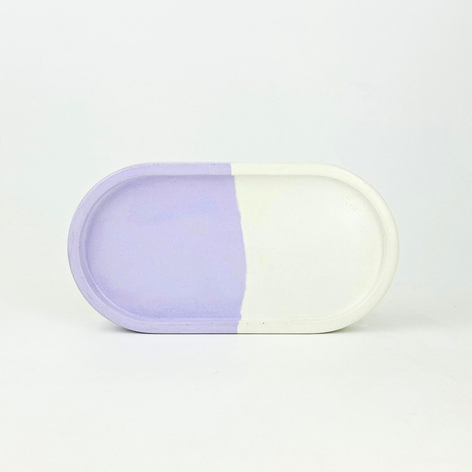 luxury-handmade-concrete-mix-oval-tray-vilote-chips-white luxury-handmade-concrete-mix-oval-tray-vilote-chips-white